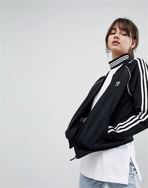 adidas originals adicolor schwarze trainingsjacke mit drei streifen|adidas Originals – adicolor – Trainingsjacke in Schwarz mit .